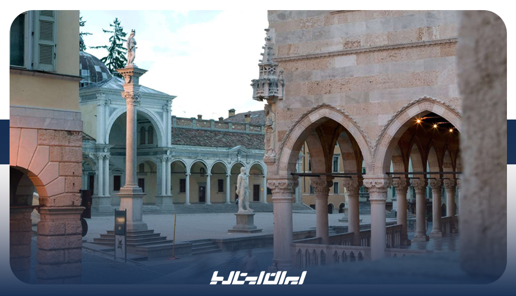 دانشگاه اودینه